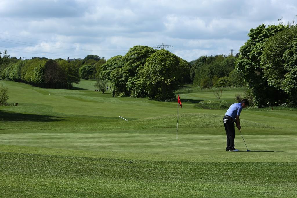 Mercure Newcastle George Washington Hotel Golf & Spa Exterior foto